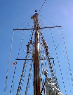 crew%20in%20rigging.jpg