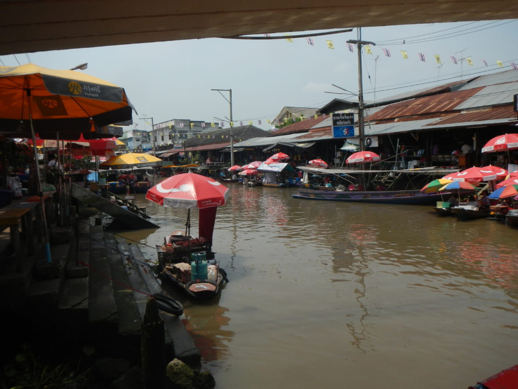 One of the things Starr appreciated about the trip was the opportunity to observe the influence of the maritime landscape in Thai culture, like this floating market the conference attendees visited on their one day off.